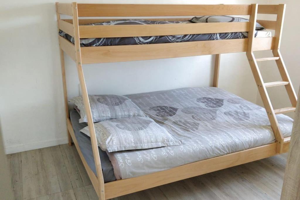 Cleo - 7places, Parking, Tram L2 Au Pied, 6min Gare St Roch, 4e Etage Apartment *